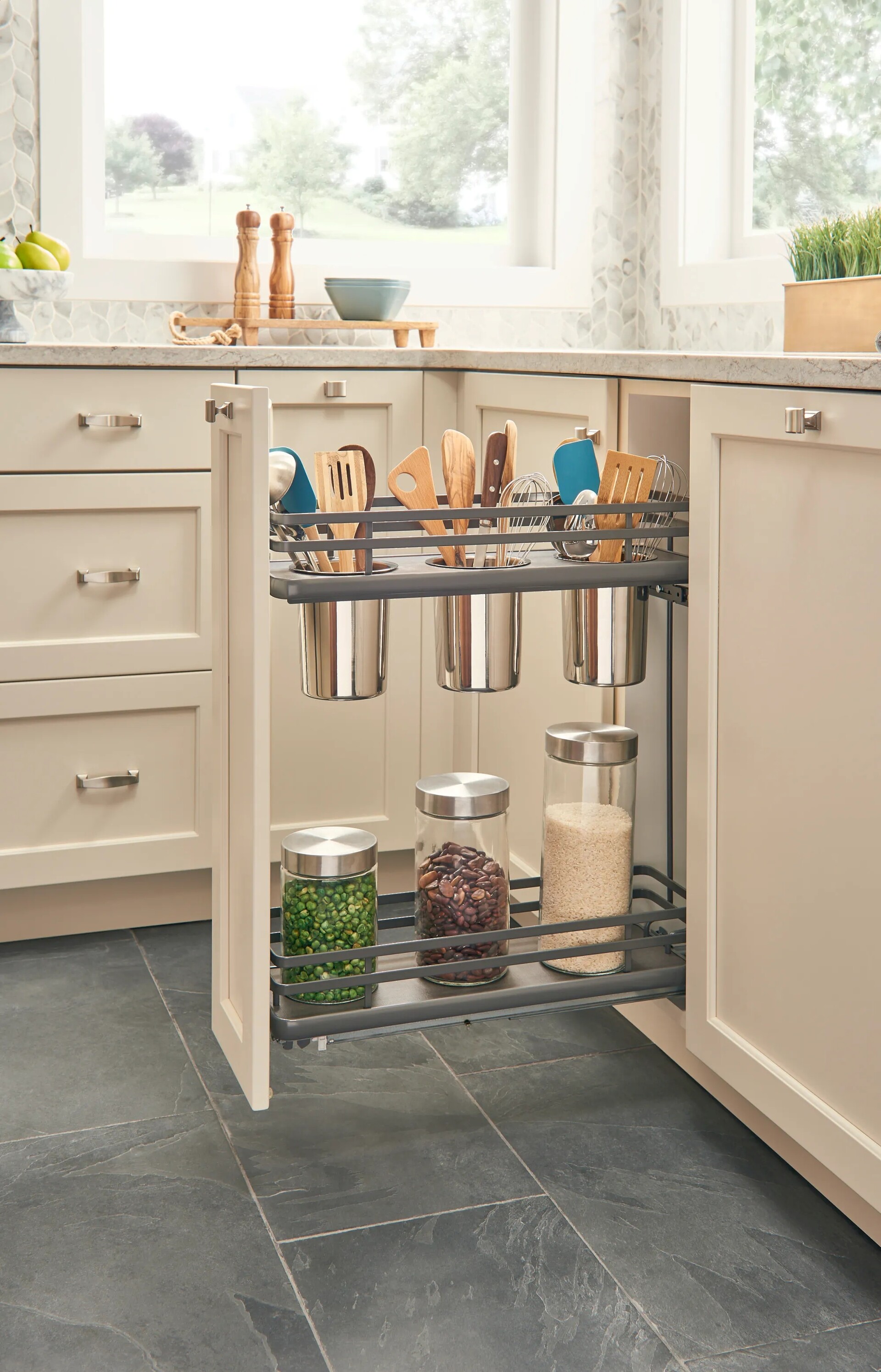 Rev-A-Shelf - 6-1/2" Base Cabinet Pullout Utensil Contemporary Organizer w/Soft-Close